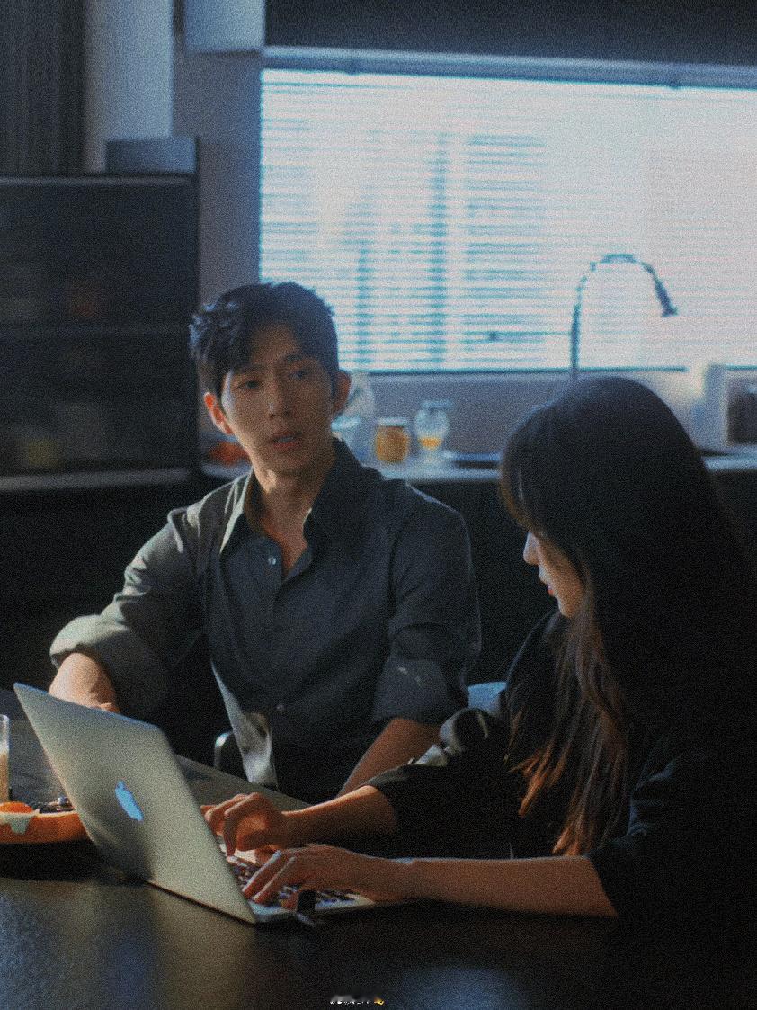 早春晴朗壁纸🎐（Ep6）井柏然x孙千｜栾念x尚之桃“第一杯桂花牛奶”🌸修图·