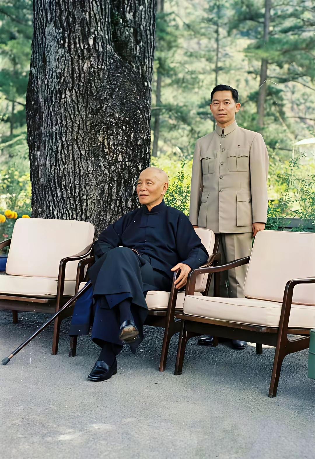 不是我吹，如果你认识这个老者，我估计，你已经是古来稀之年，肯定是老爷爷、老奶奶了