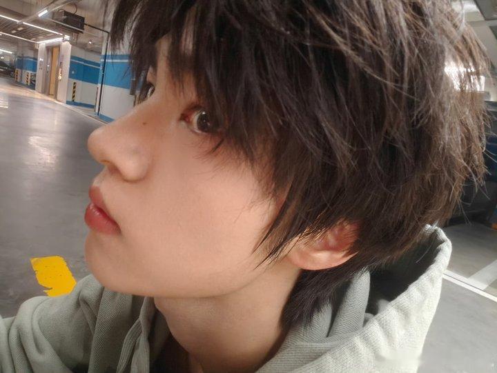 钎城庆祝300万福利钎城翻了半天相册 钎城庆祝300万福利！！ 