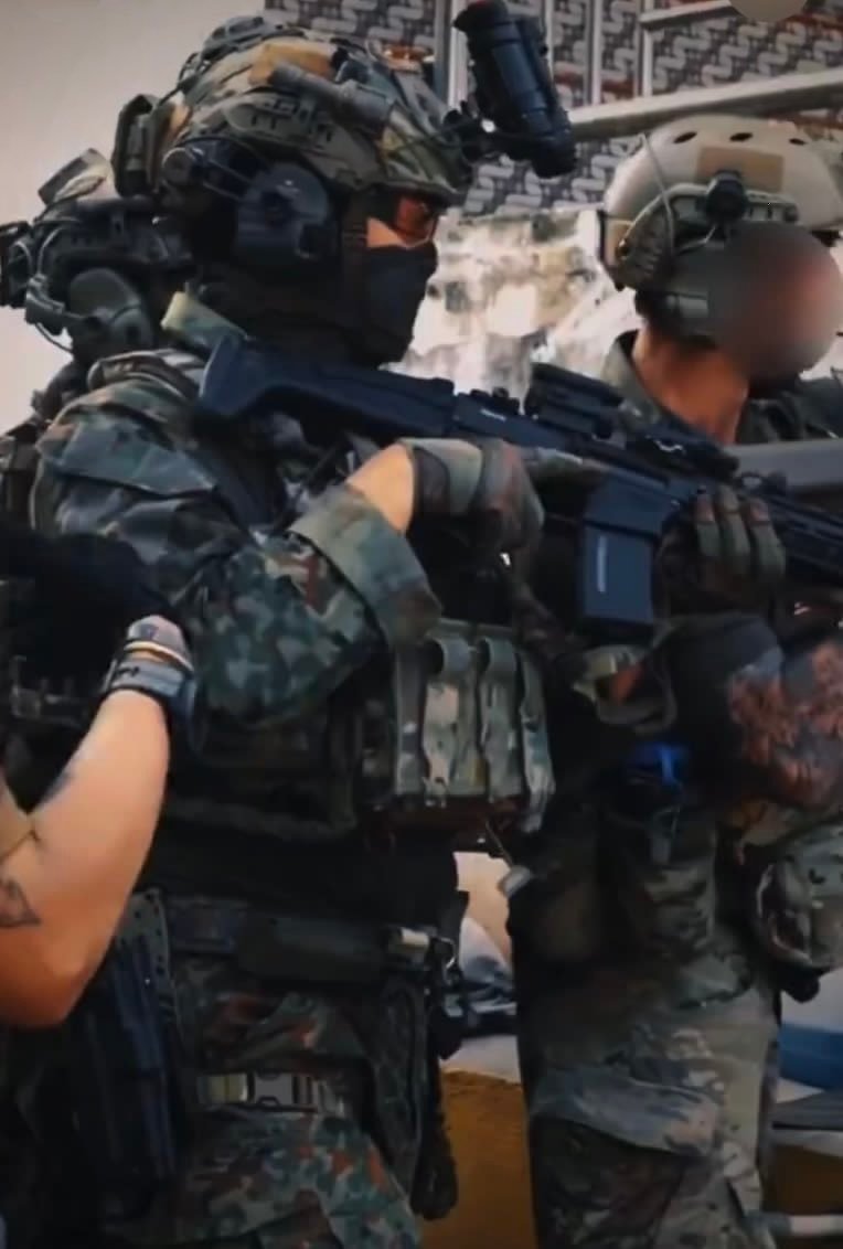使用20式小銃的陆自特戦群烽火问鼎计划 ​​​