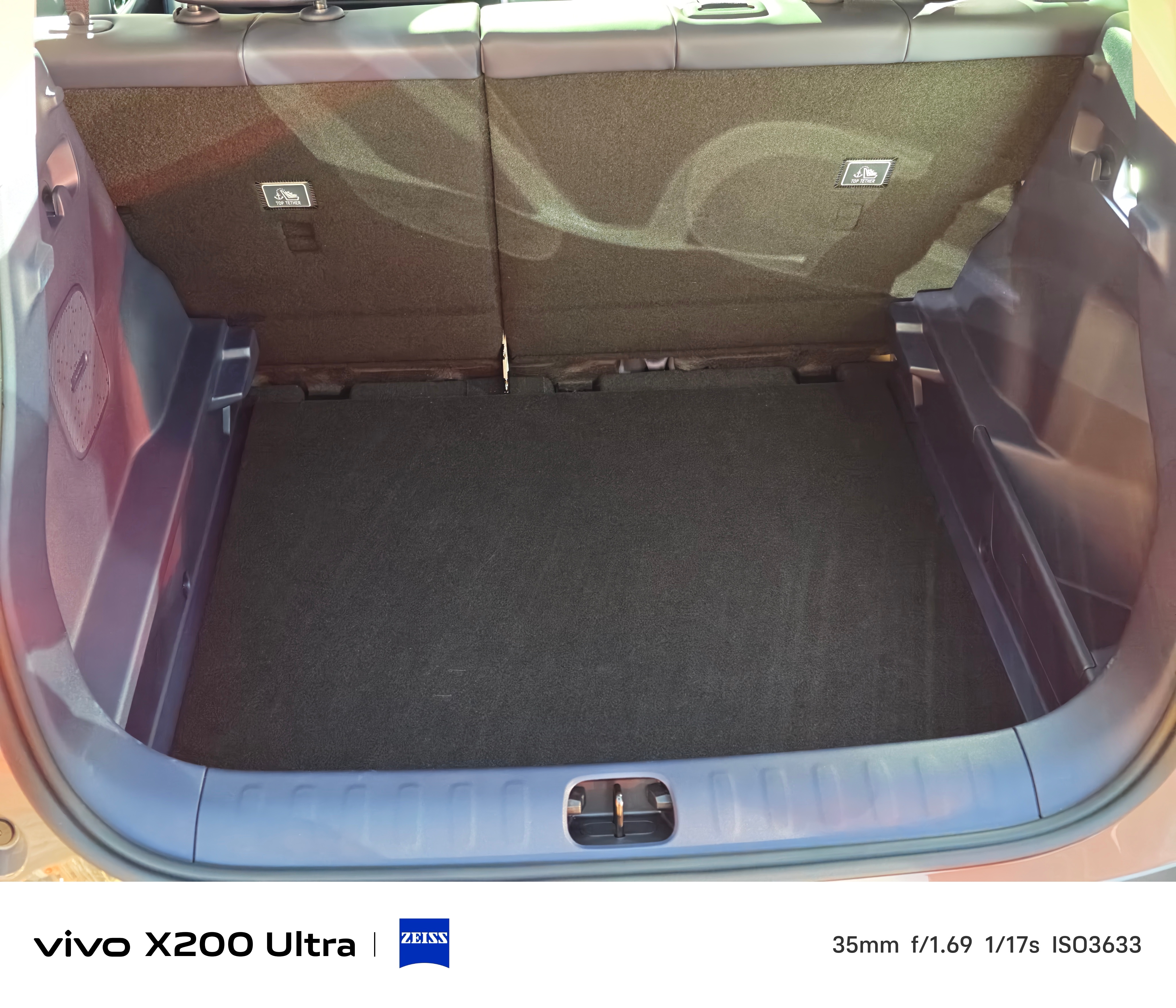 今晚来看零跑A10老规矩！猜一个起售价吧。第一个猜对有红包🧧。做为A系列首款车