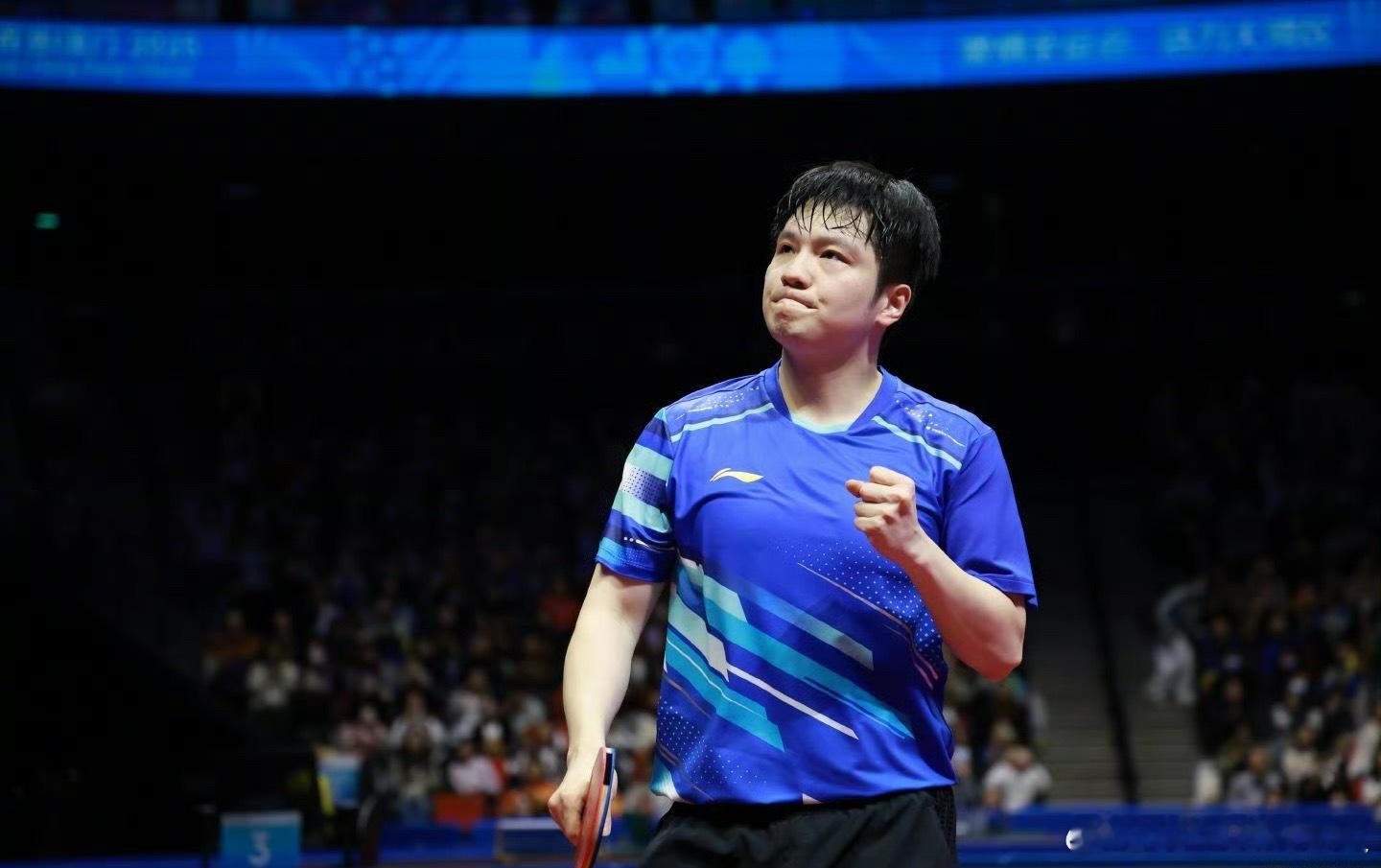 恭喜小胖，四进全运决赛，乒乓国手之间的对决艰难取胜！ 