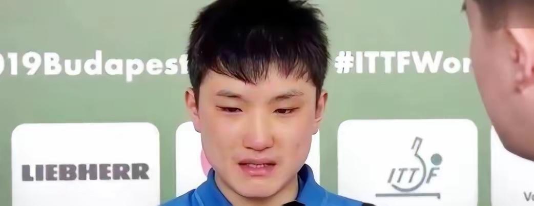 谁能想到，主动背弃故土的张本智和，最后会落到两头不讨好的境地。

出身四川乒乓世