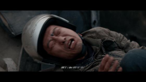 谁家好人守墓守到地底下《护宝寻踪》里王太平在外面犯事儿了，惹到不该惹的人，别人一
