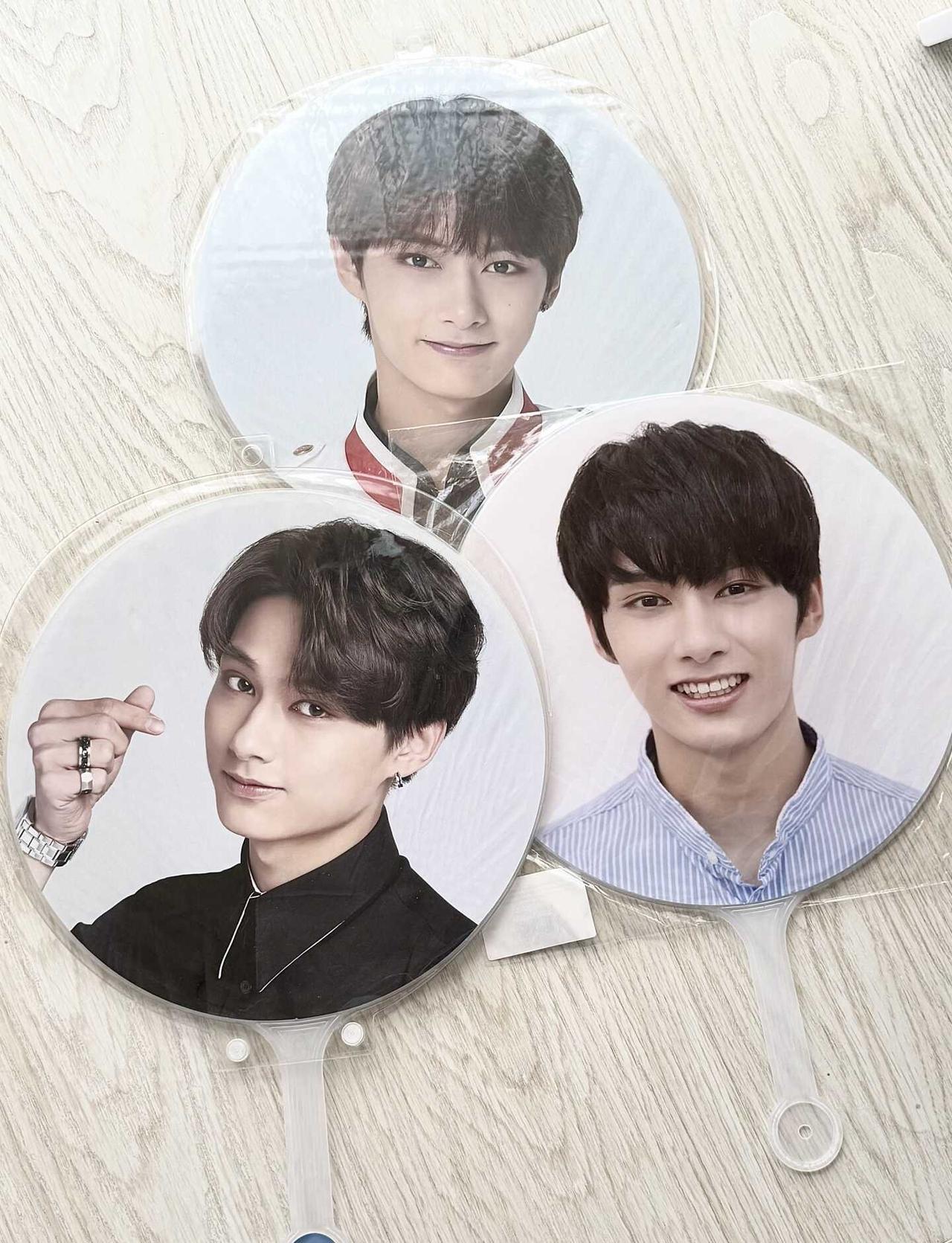 怎么还在有东西到不管了白军你真萌
seventeen