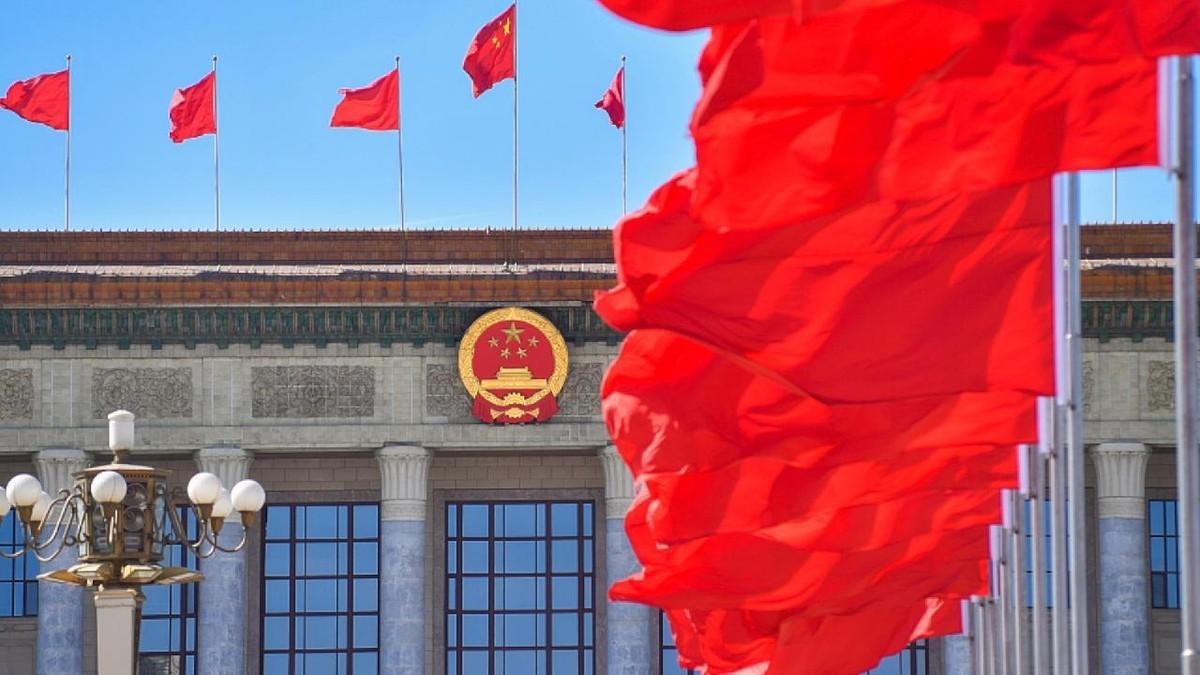 这些年西方媒体翻来覆去讨论一个话题，中国经济体量稳居世界第二，军费开支连年增长，
