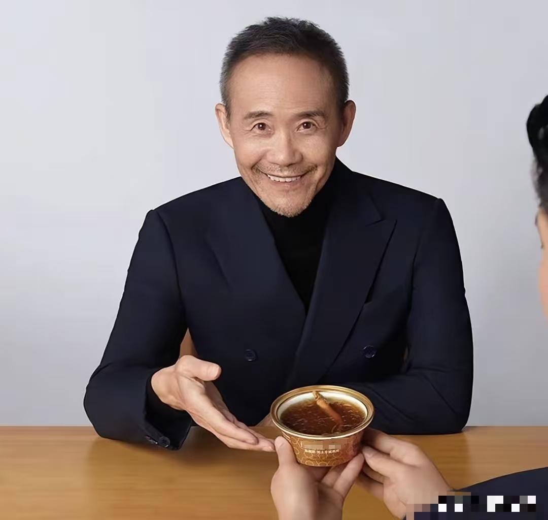实在不明白王石为什么会接那个燕窝广告，吃了这个燕窝，如果廋成那样，身体亏成那样，