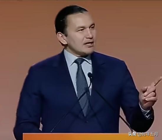 加拿大曼尼托巴省省长瓦布·基纽：“任何来自美国蓝领或中产阶级家庭的孩子，都不应该