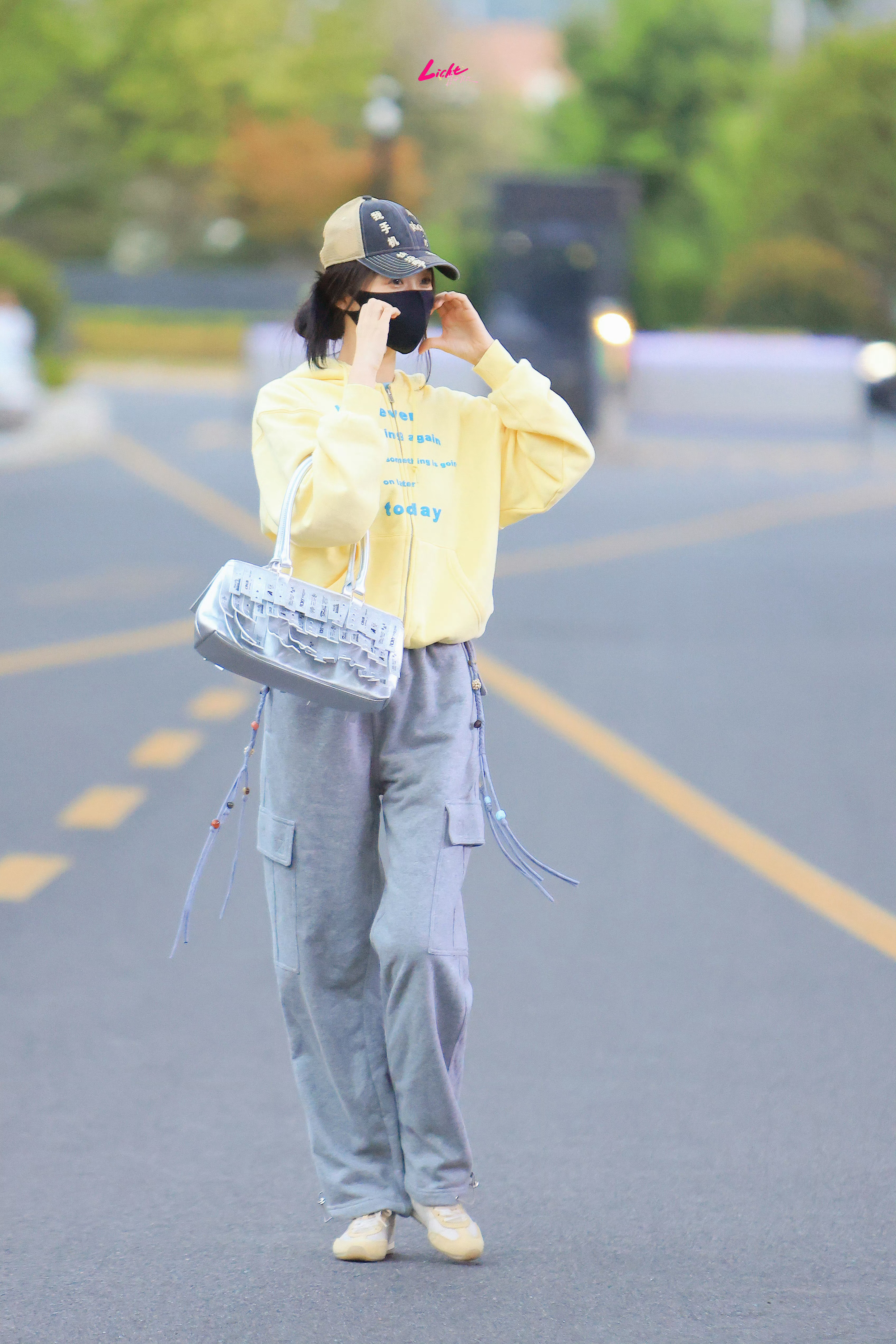 笑喷了鱼酥西 泥的帽子！！女人是幻觉之后来了个我手机快没电了[泪奔][泪奔][泪