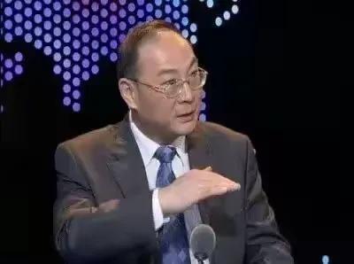 别再抱有"中俄结盟"的幻想了！我非常赞同金灿荣教授的话，他说，俄罗斯不是兄弟，而