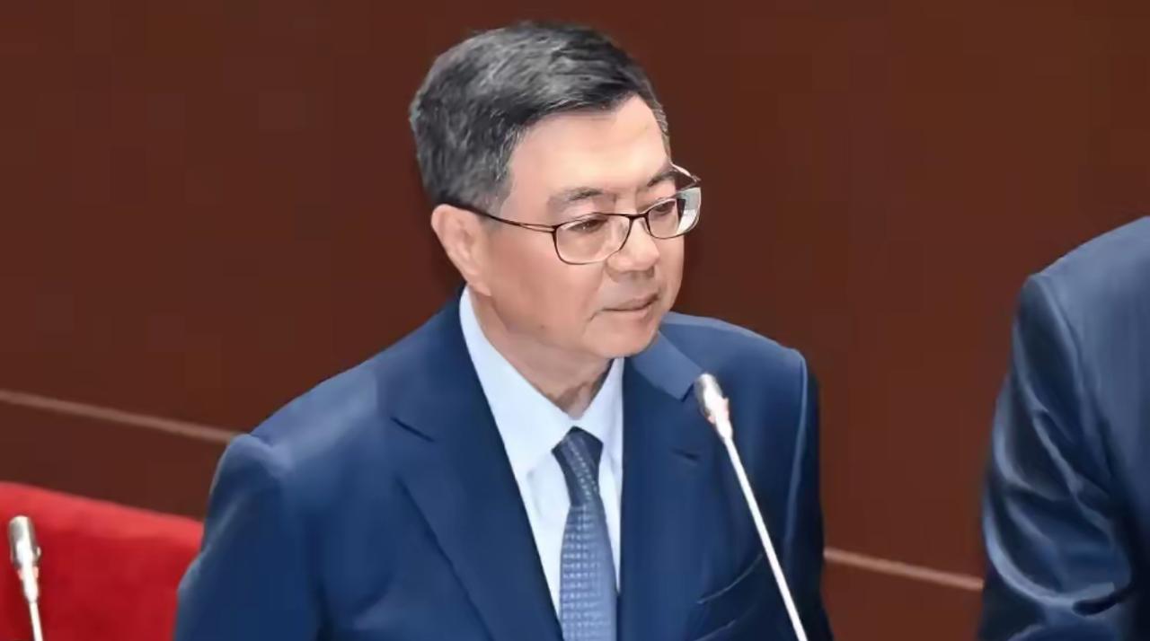 就在刚刚，
台民进党当局正式宣布，
3月2日，针对美以联手空袭伊朗，中东战火升温