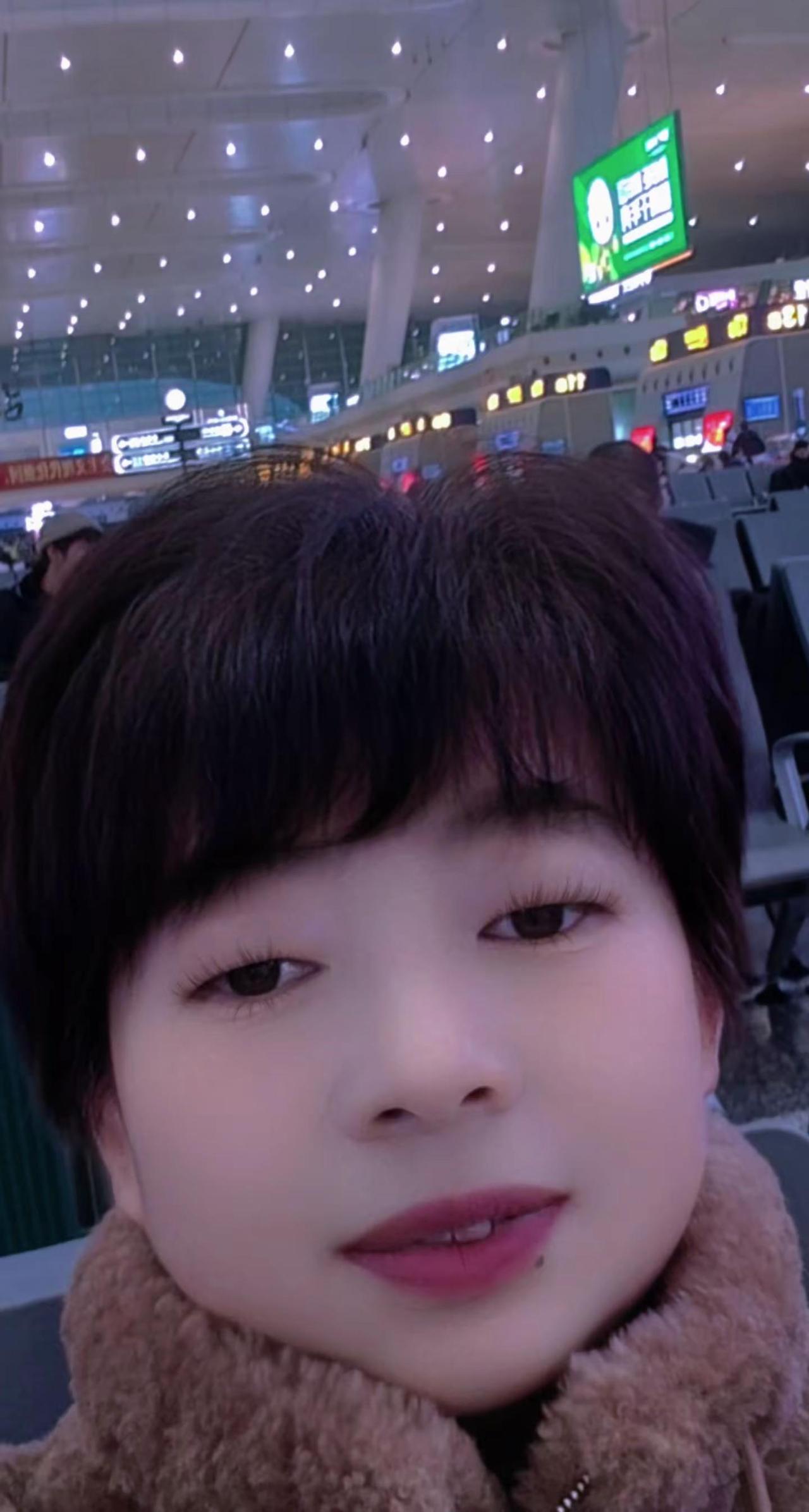 岁月匆匆一转眼就老了！！感受一下城市的繁华夜景