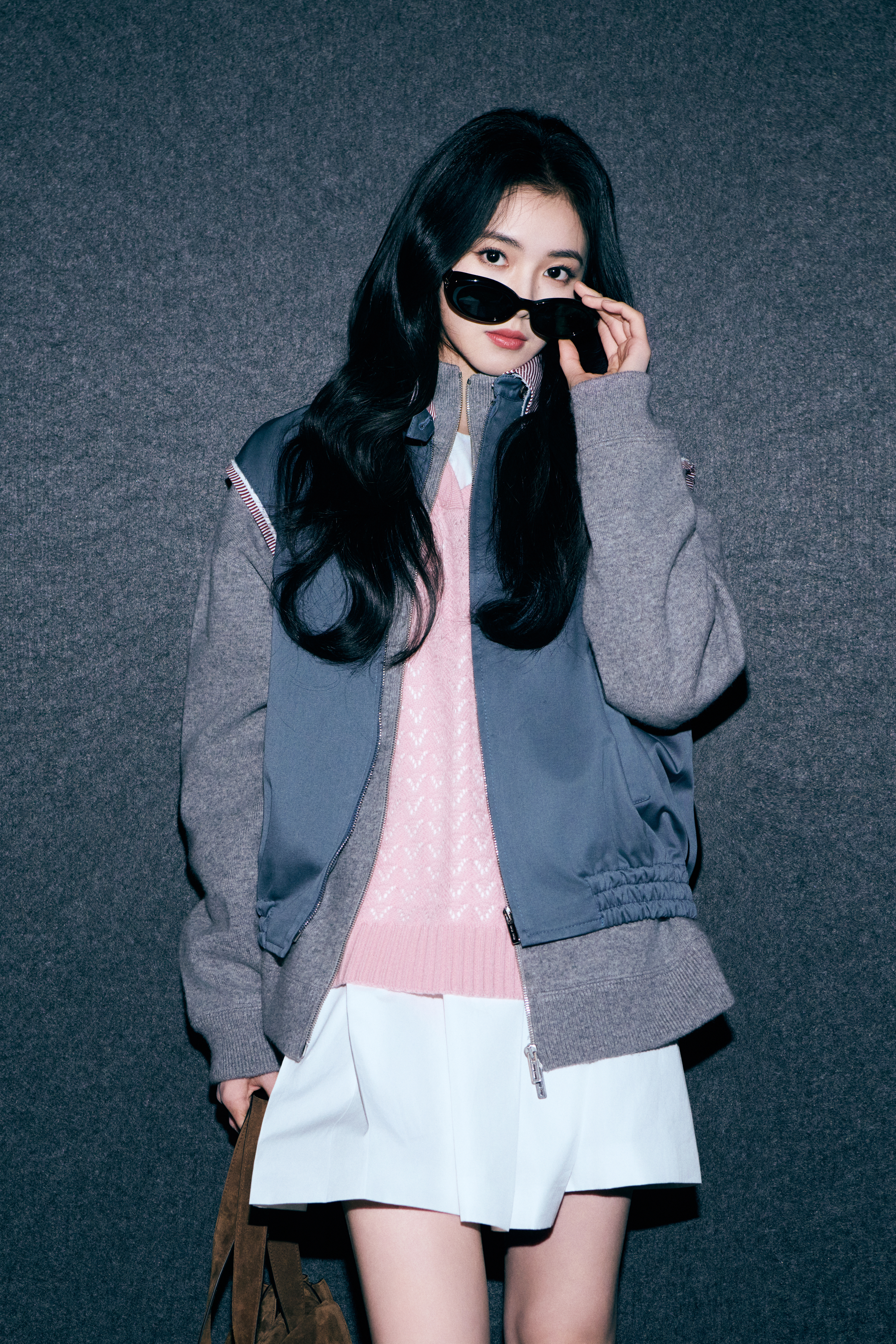 刘浩存出发开启巴黎时装周 ✈️ 品牌大使即将出席Miu Miu 2026秋冬系列