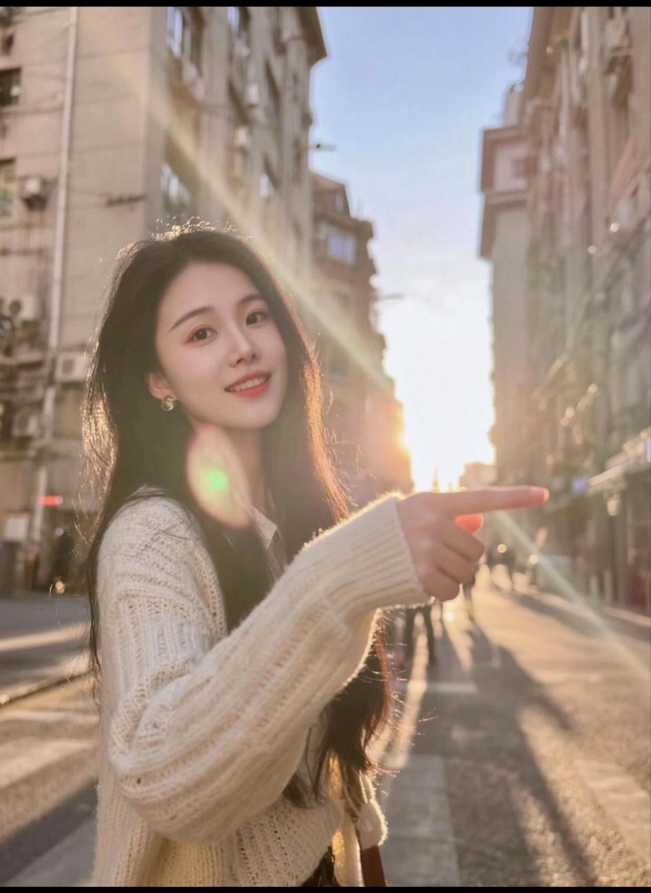 日暖风和熏芳醉，柔指一挥笑春光。晒图笔记大赛 如何把美女拍的更有创意