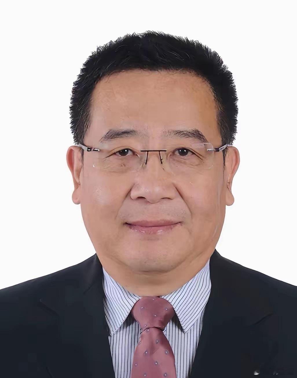 刘亚东近日就美西方“斩杀线”相关说法公开表达反对态度，这一立场也让其再次引发舆论