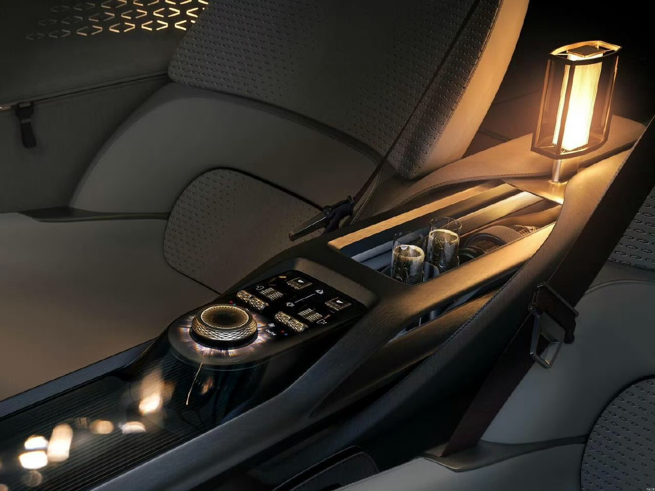 电动时代，对于顶豪是很大的考验！这台宾利，能卖多少钱呢？ 