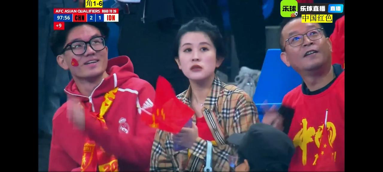 单刀的还好是张玉宁，武磊的话准打丢。恭喜国足拿下首胜！