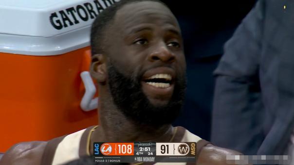 勇士恶汉追梦格林真是占着茅坑不拉屎！在今天勇士主场以101：114输给快船的比赛