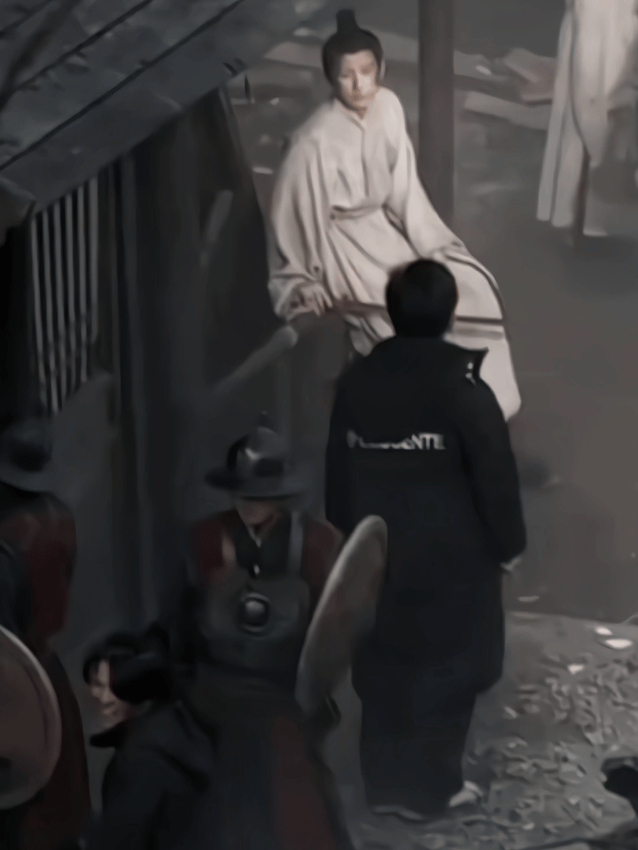 一大早刷到这个。。。爆哭