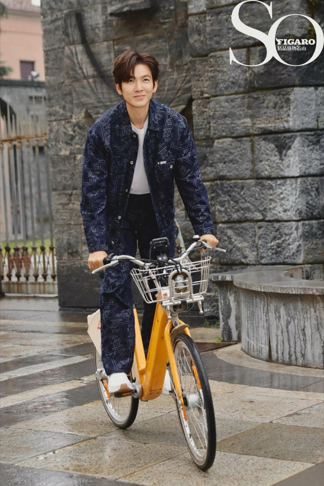 钟汉良男装周米兰男装周男装周明星阵容 钟汉良 × 米兰男装周受《SoFigaro