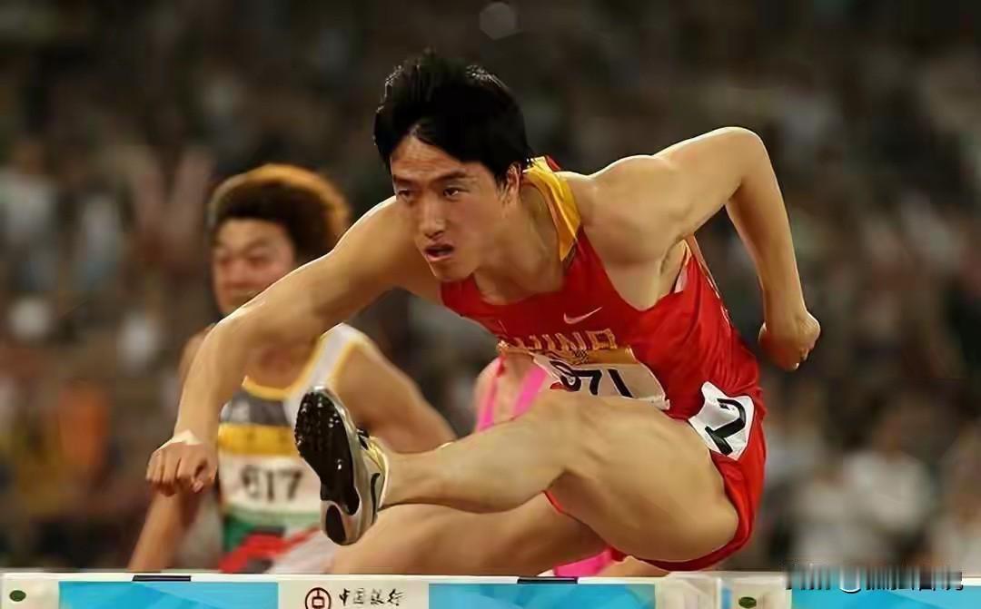 作为中国田径的唯一真神，刘翔应该被善待！

最近，刘翔在网上抱怨上海体育局给他的