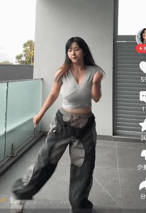 微胖才是街舞的顶级配置！

街舞不仅仅是硬朗身材者的舞台。这位女生微胖发福，但每