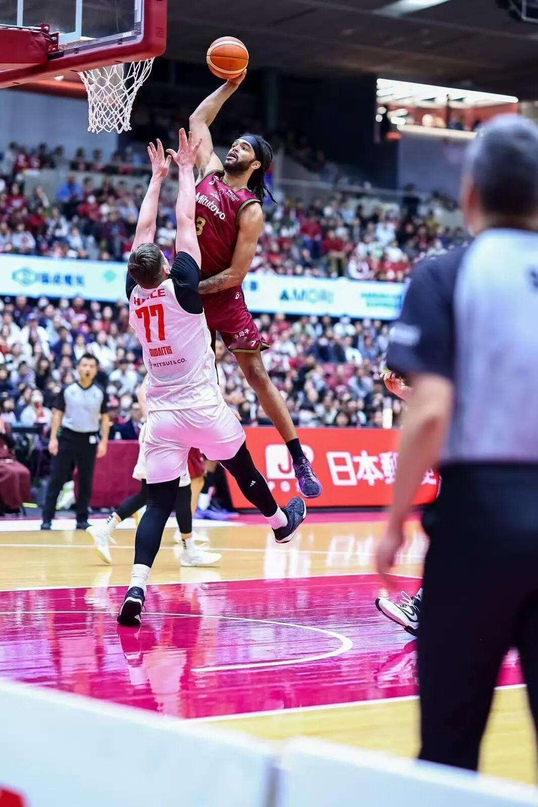 山东高速男篮正式与萨夏·基莱亚-琼斯完成签约，待向CBA公司报送注册材料并审核、