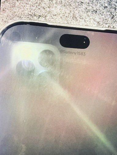 苹果屏下Face ID终于来了，iPhone 18 Pro灵动岛大幅缩小

说实