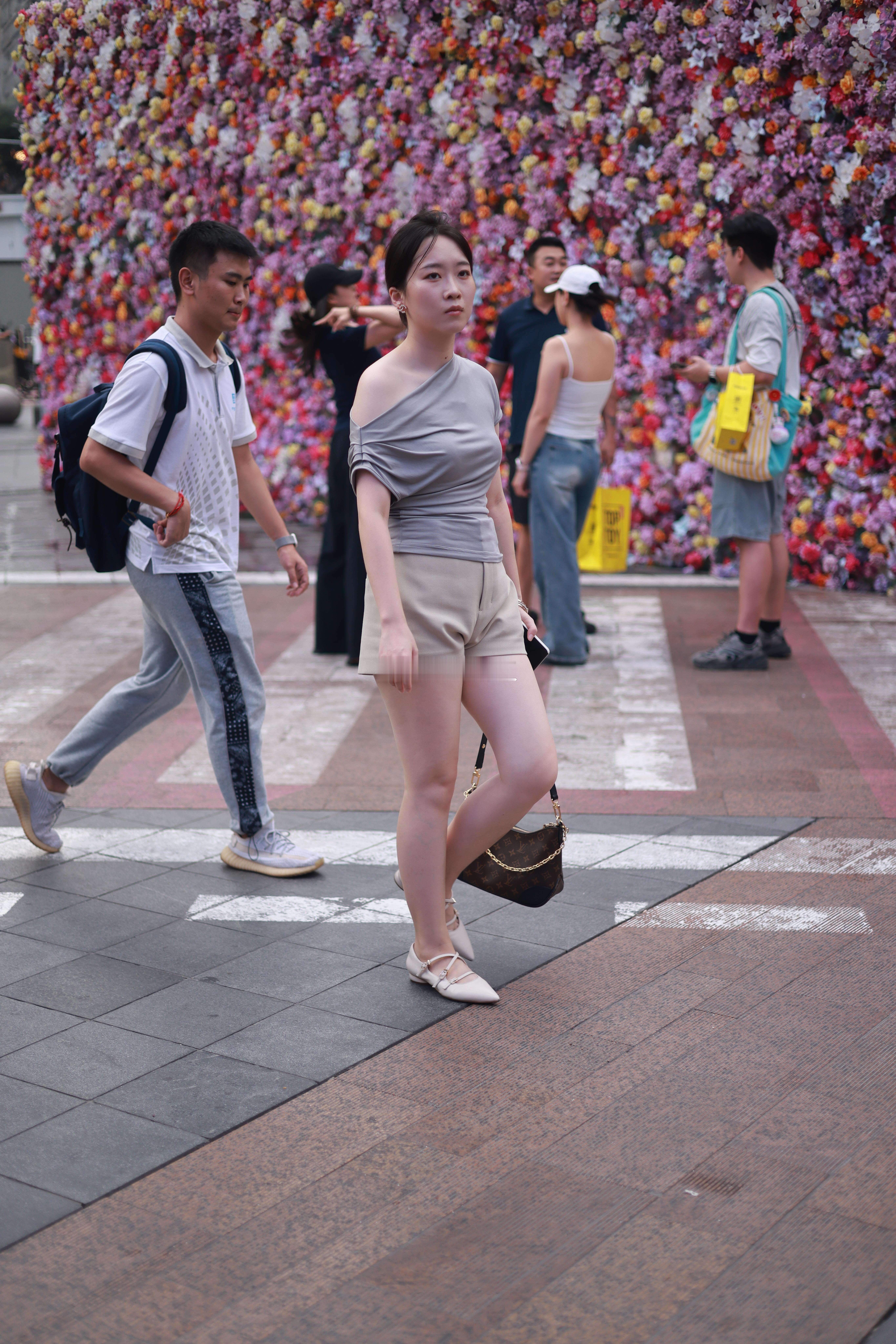 街拍原图街拍原图 ​​​