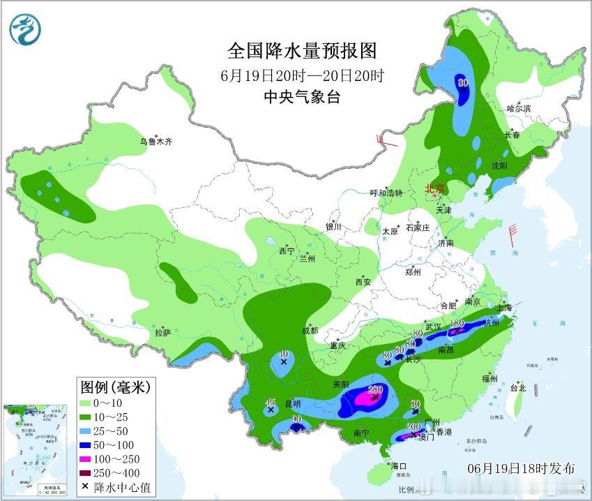 【强降雨】昨晚到今天，主雨带北抬，从广西到江苏，形成了西南-东北走向的（梅雨锋）