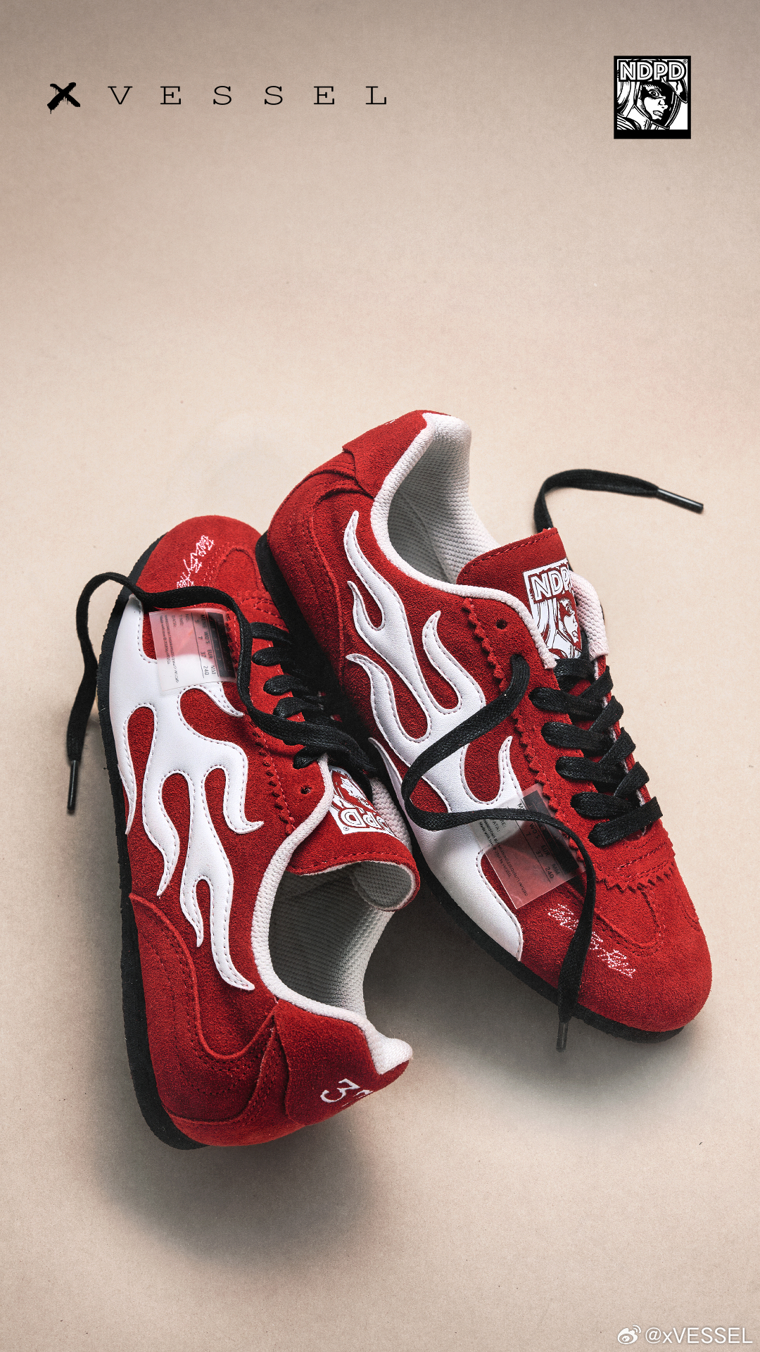 xVESSEL x NDPD联名「火车头」已发售‼️鞋身火焰纹是速度的签名，鞋舌