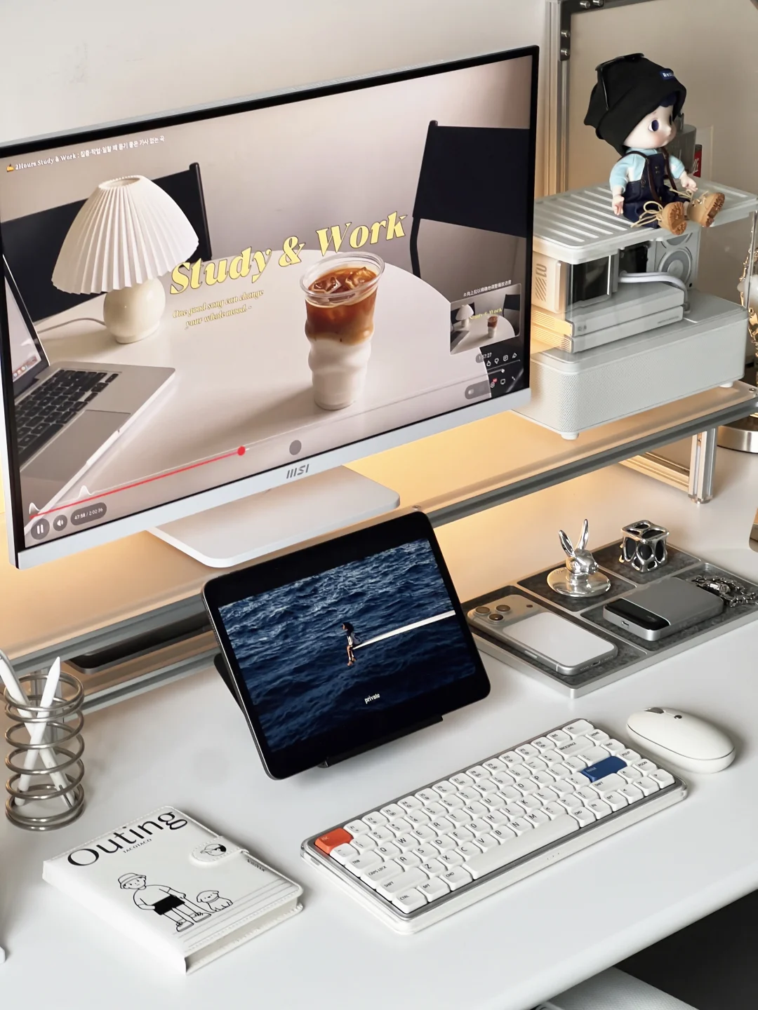 书桌是属于i人的精神领地~