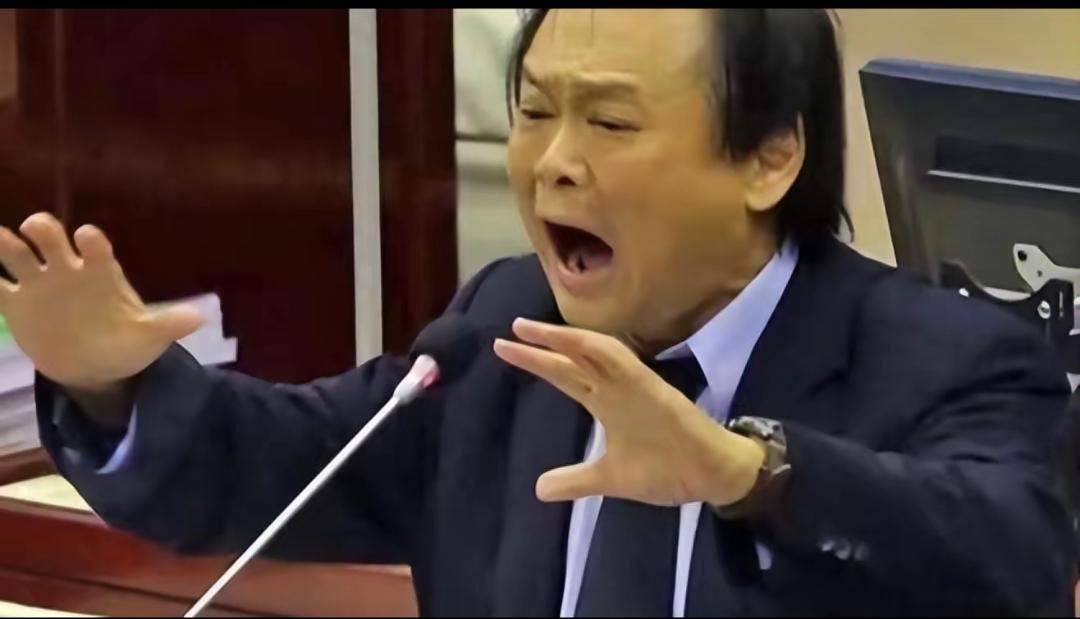 王世坚和《沉默的荣耀》有渊源！

⭕️想必还有很多人不知道，《沉默的荣耀》剧中大