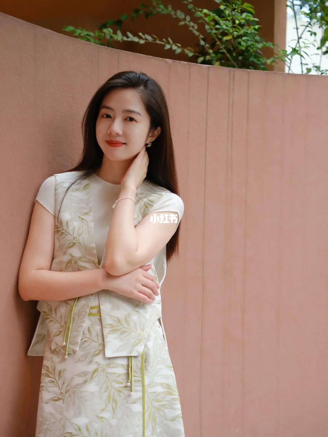 新中式穿搭｜温和、独立、内敛和自由。