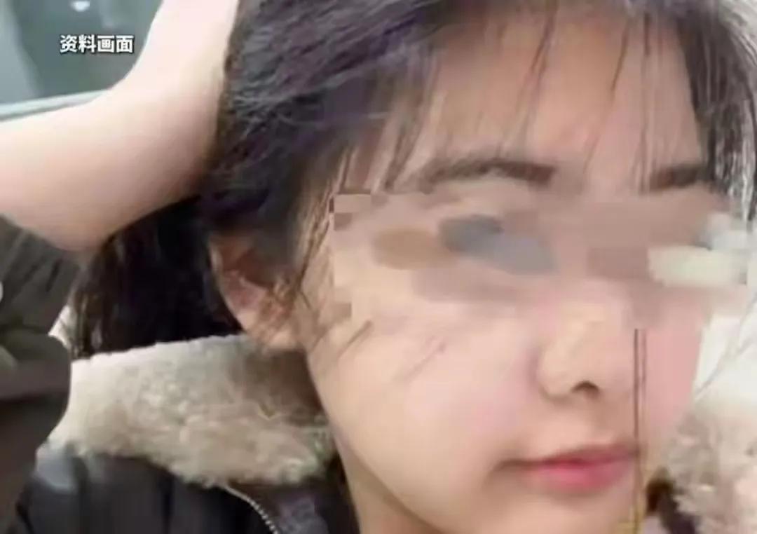 六封求救信，竟成少女“绝笔”！
 14岁，本应是在校园里快乐成长、追逐梦想的年纪
