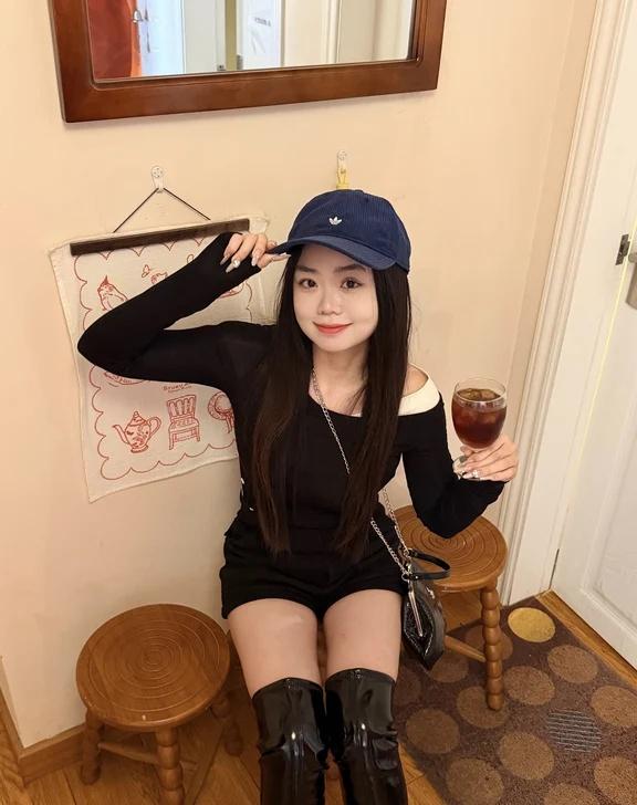 下着雨的第四天
今天下雨了 雨季开始了 武汉