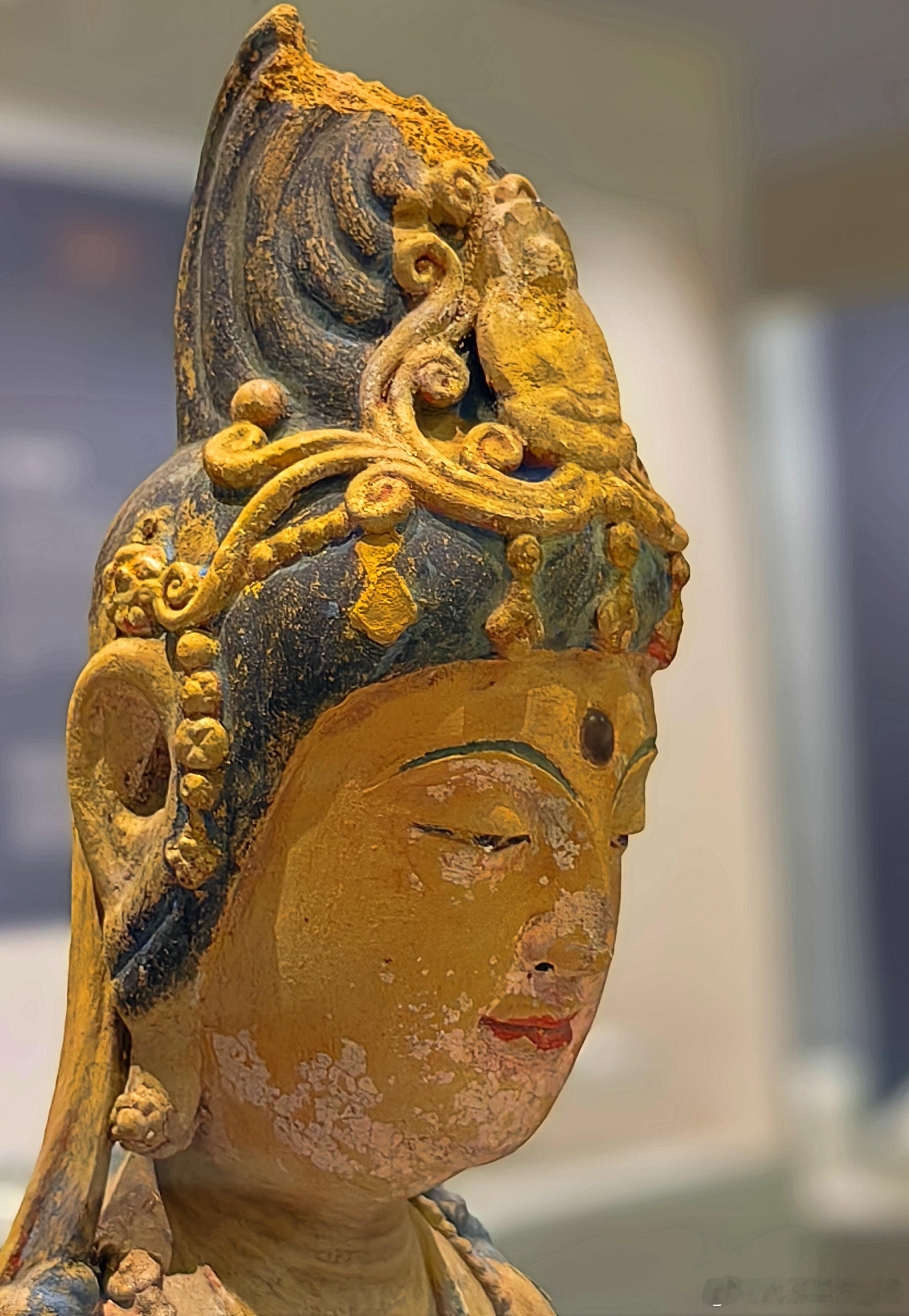 彩塑泥观音菩萨坐像北宋（960-1127）浙江省博物馆藏1965 年在浙江温州白