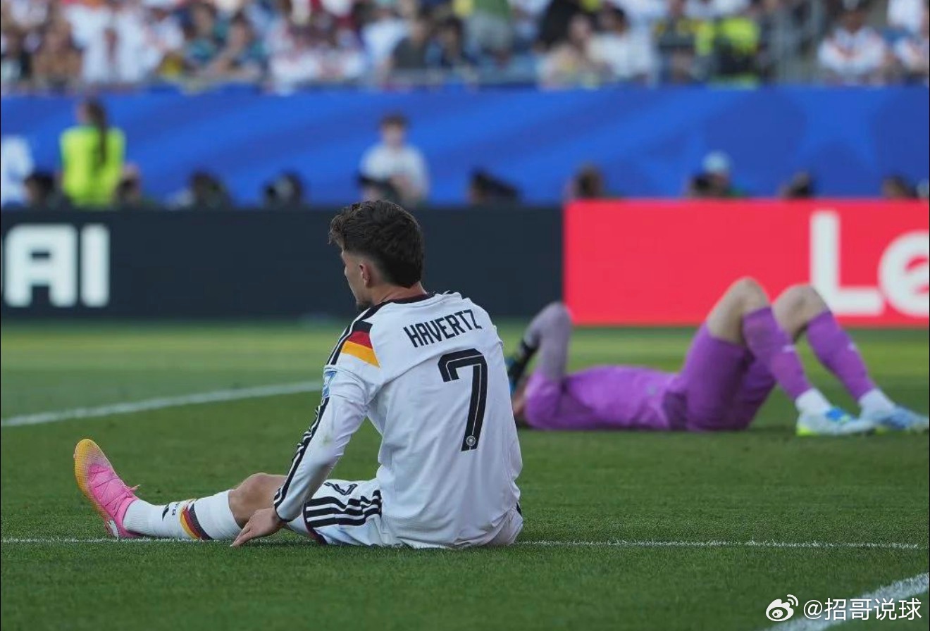 卖球衣救子的门将，把德国扑出了世界杯哈弗茨万万没想到，堂堂FIFA排名第十、整场