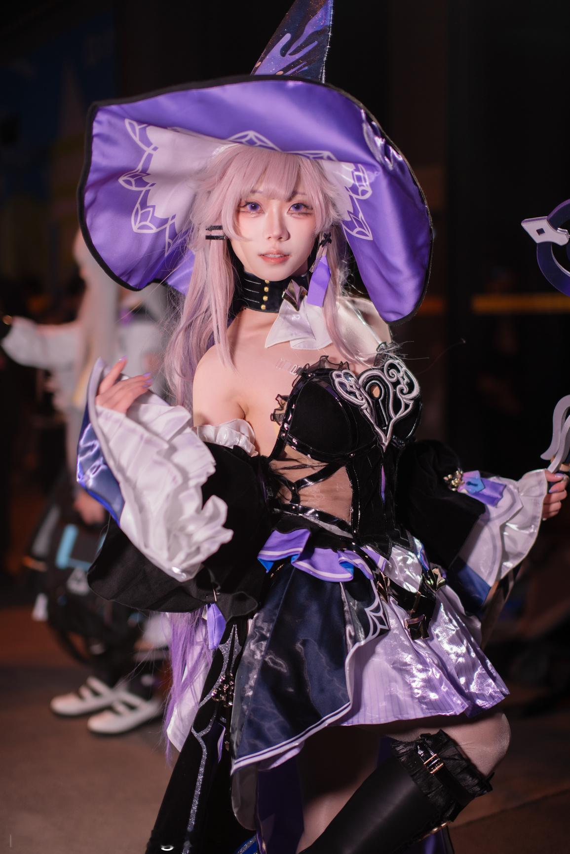 猎人拍漫展萤火虫漫展崩坏星穹铁道 大黑塔想把漫展图带回家？请看置顶！(展示为精修