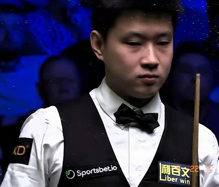 亡羊补牢！球员锦标赛半决赛赵心童把局分扳成1-1平
​
​         北京