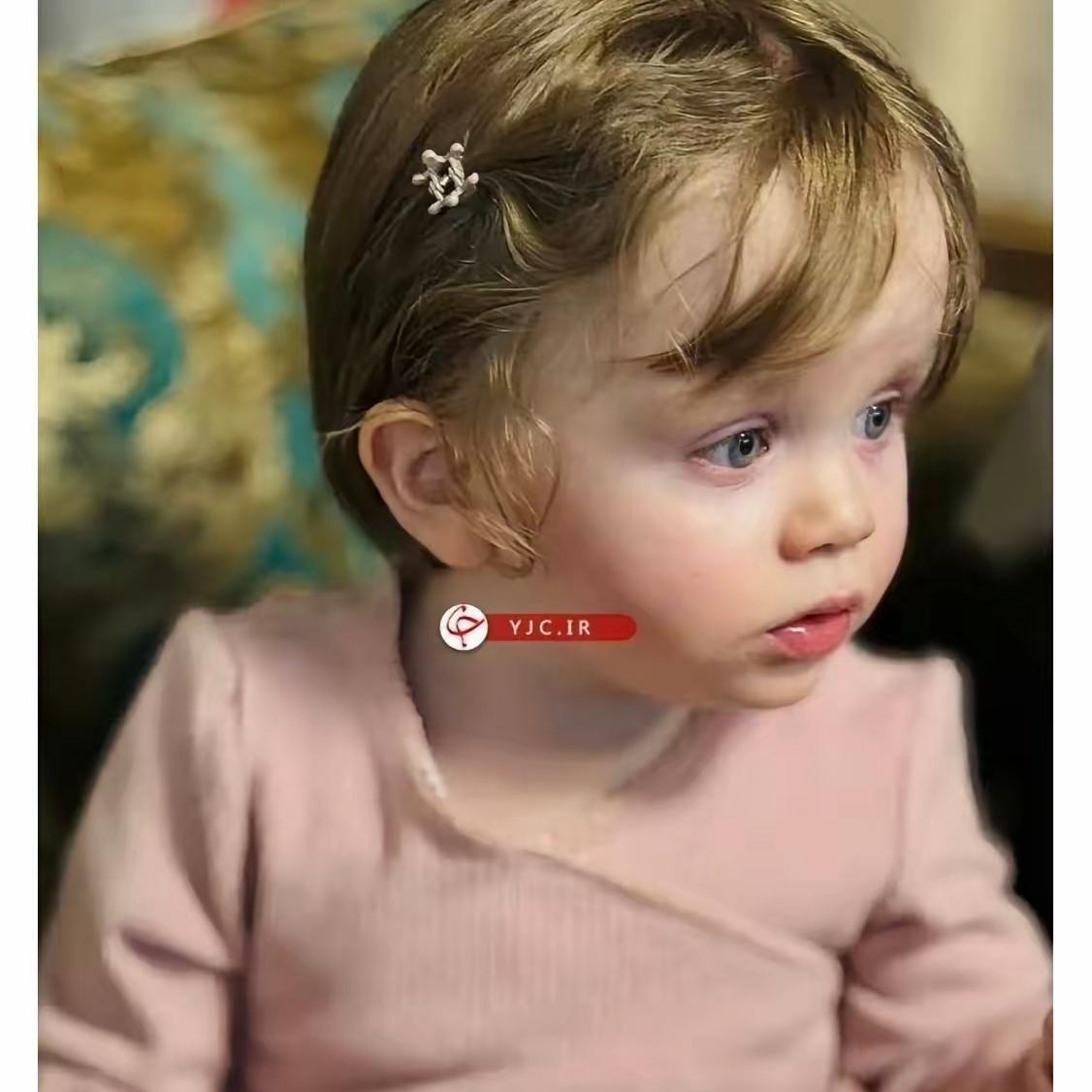 据说，
这是哈梅内伊的孙女
在美以联合袭击中遇难，消息一出瞬间刺痛全网。
 
 