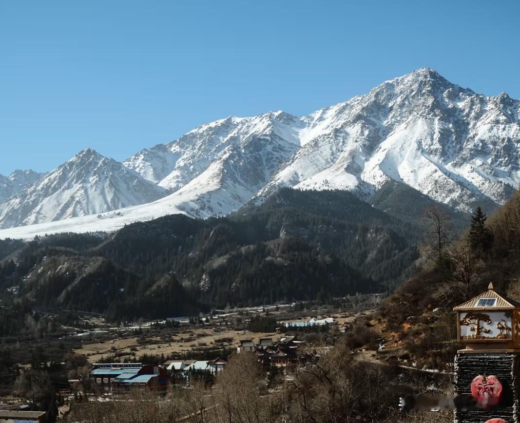 张掖：西北小城的极致浪漫，一场说走就走的宝藏之旅

如果想在周末开启一场“特种兵