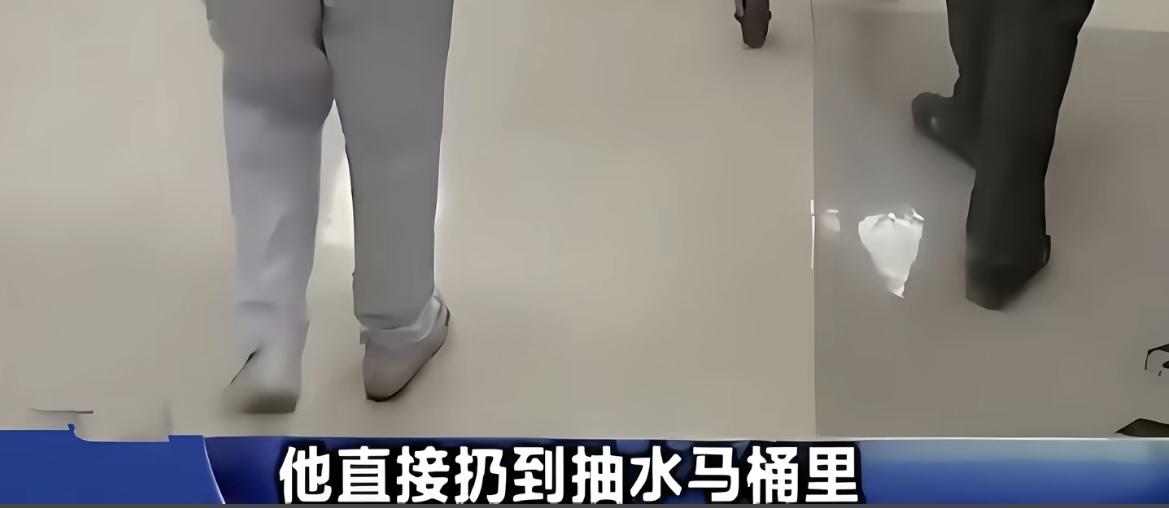杭州这事儿听着就让人揪心！18岁的小伙子，自己在家把两个睾丸割了，还扔进马桶冲了