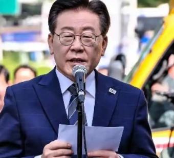就在李在明还在为“不参加阅兵”找借口时，我们中方，突然干了一件让他后背发凉的事。