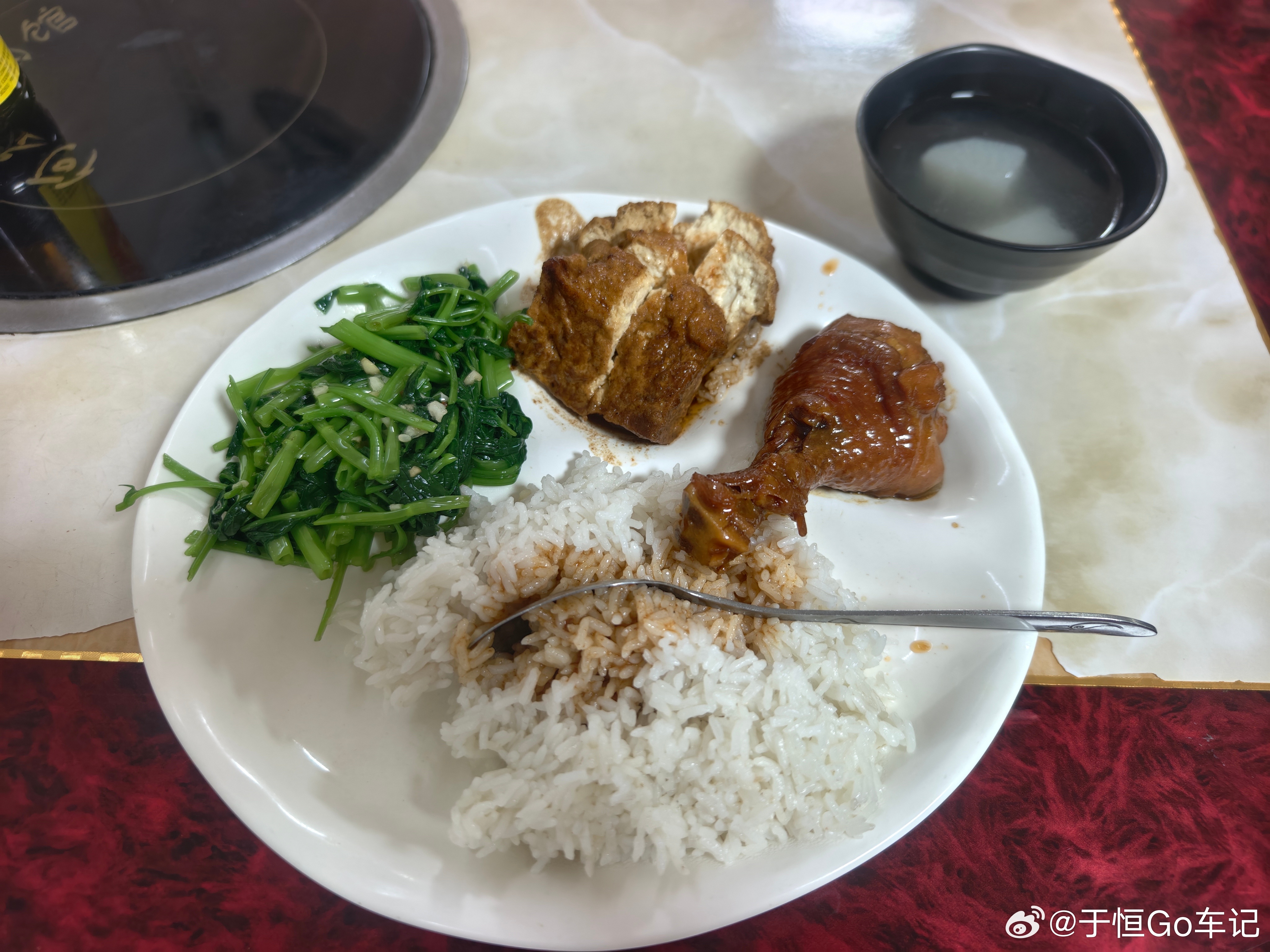 15块钱，看起来很健康的一餐 