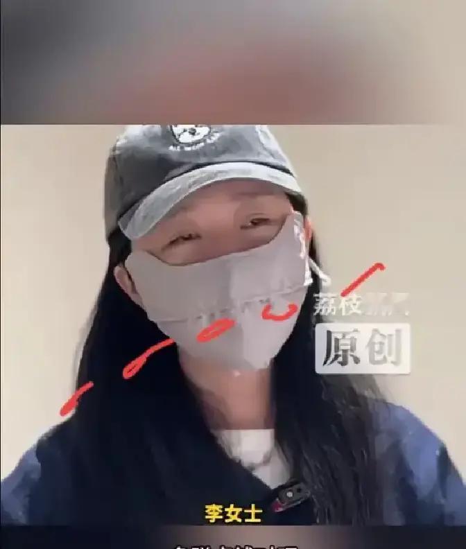 四年牢狱，换来养狗人朋友圈的“胜利宣言”。
遛狗不牵绳、违规养犬，本该付出的代价