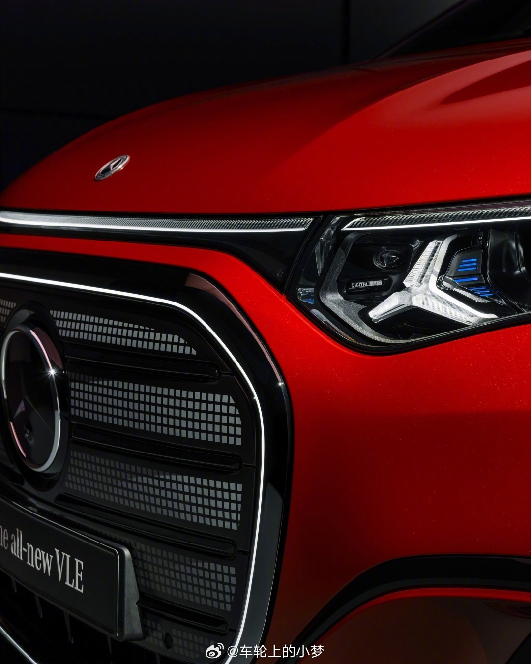 梦见新车 最近看纯电MPV圈挺热闹，奔驰新出的VLE算是把“豪华”和“科技”都装