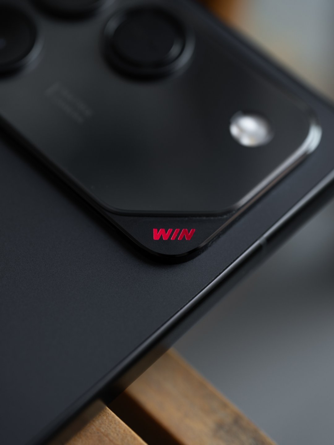 那啥，WIN系列的部分版本首销期间不是还有100的优惠么。这个优惠也是随时会结束