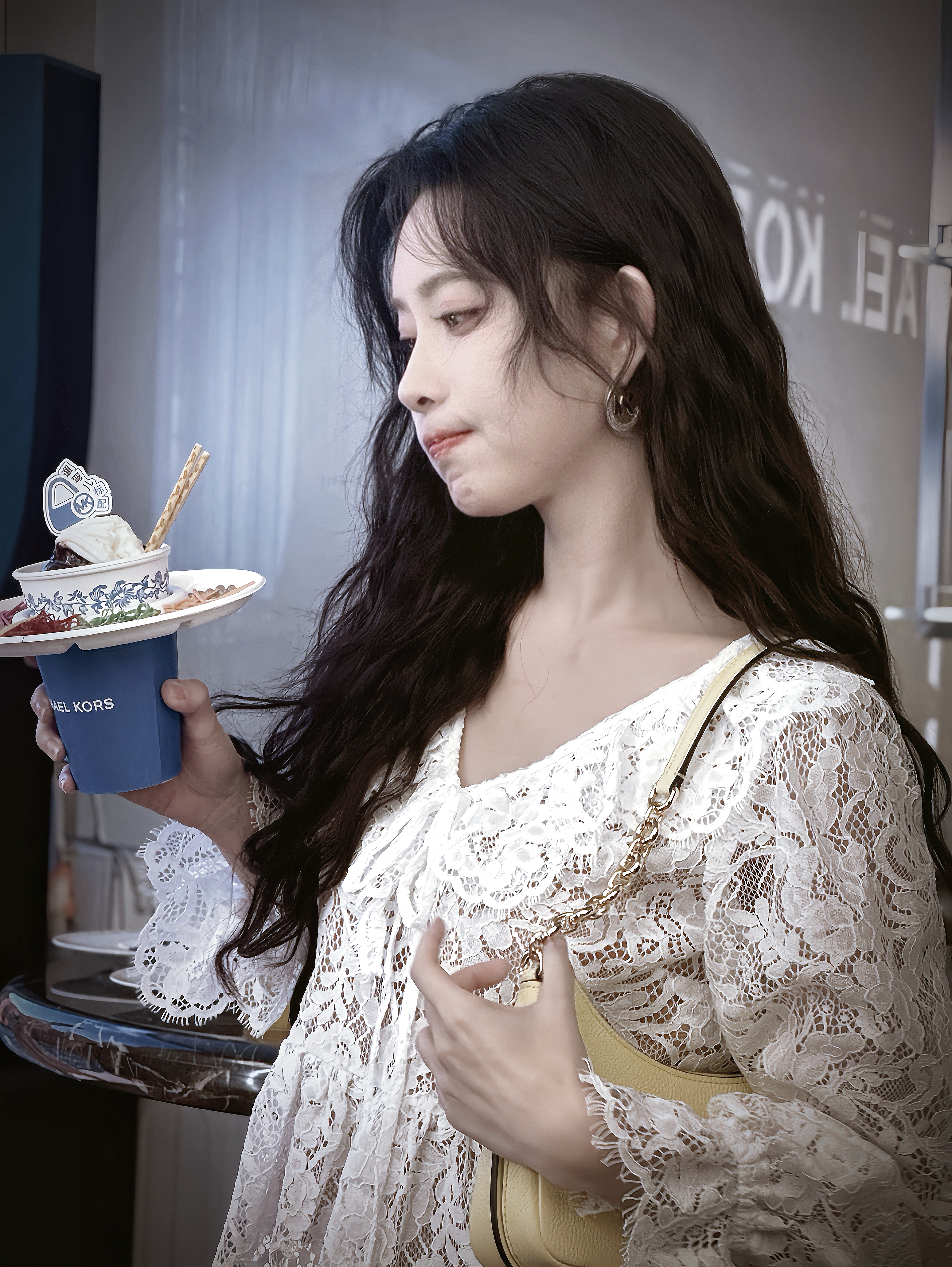 mk中国区代言人孟子义 卷毛妈咪 