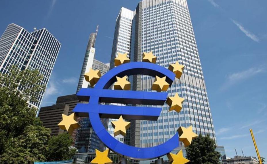 被美国利用还很开心，欧盟又要捅自己一刀，还是瞄准了要害
根据媒体报道，欧盟欧盟委